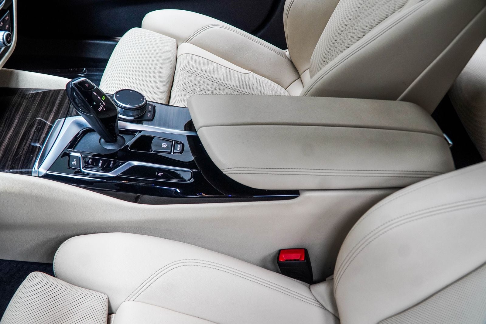 2021 BMW 5 Series 540i xDrive