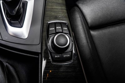 2018 BMW 3 Series 330i xDrive