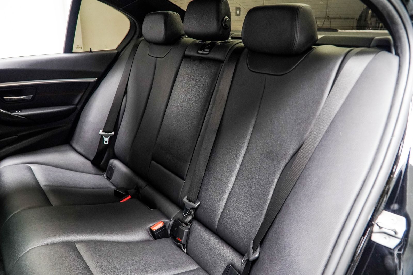 2018 BMW 3 Series 330i xDrive