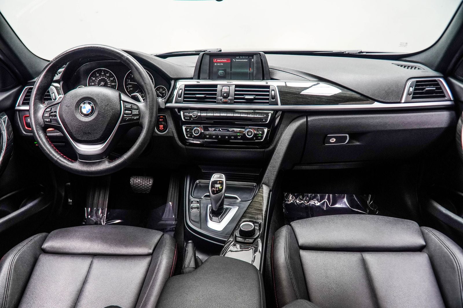 2018 BMW 3 Series 330i xDrive