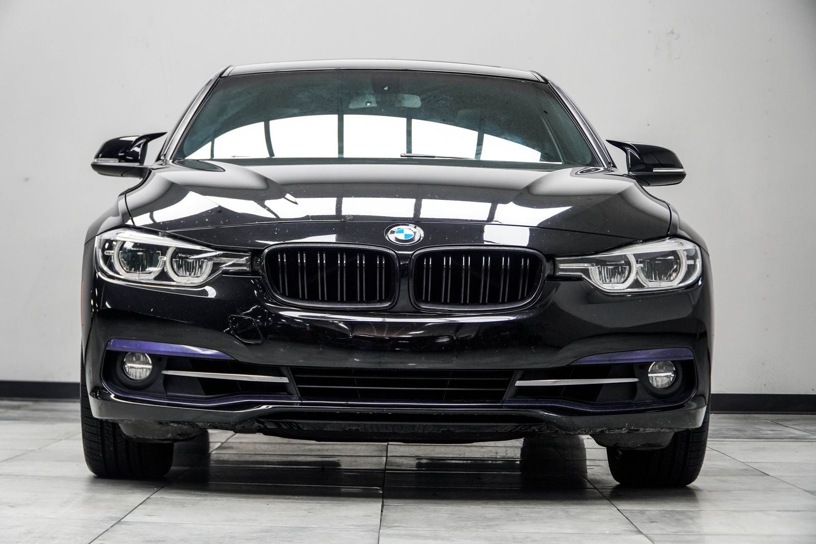 2018 BMW 3 Series 330i xDrive