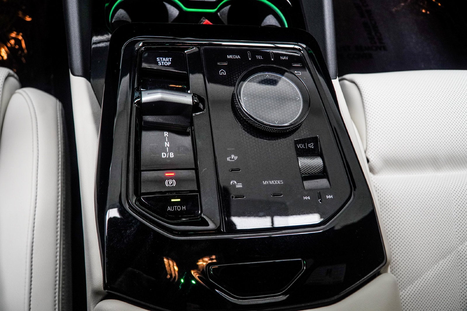 2024 BMW i5 M60