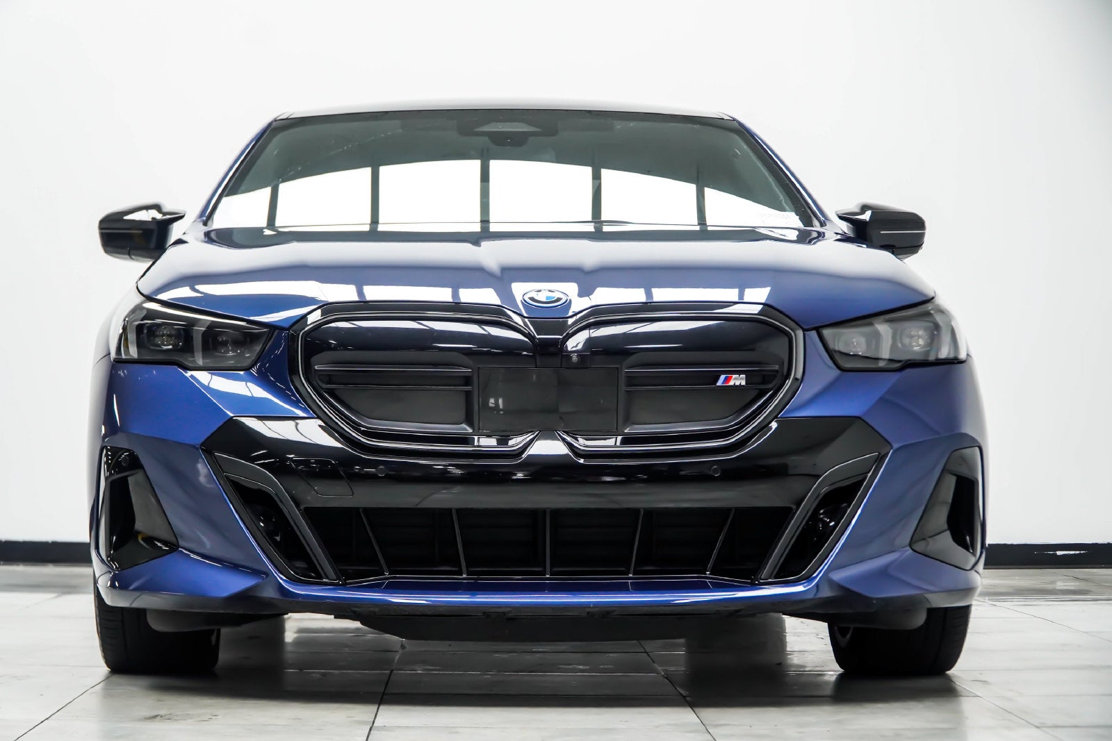 2024 BMW i5 M60