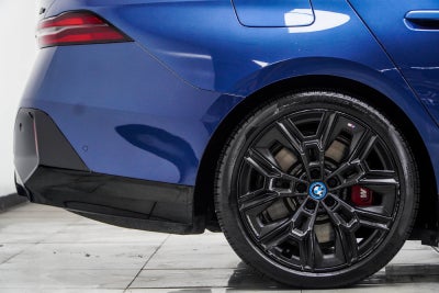 2024 BMW i5 M60