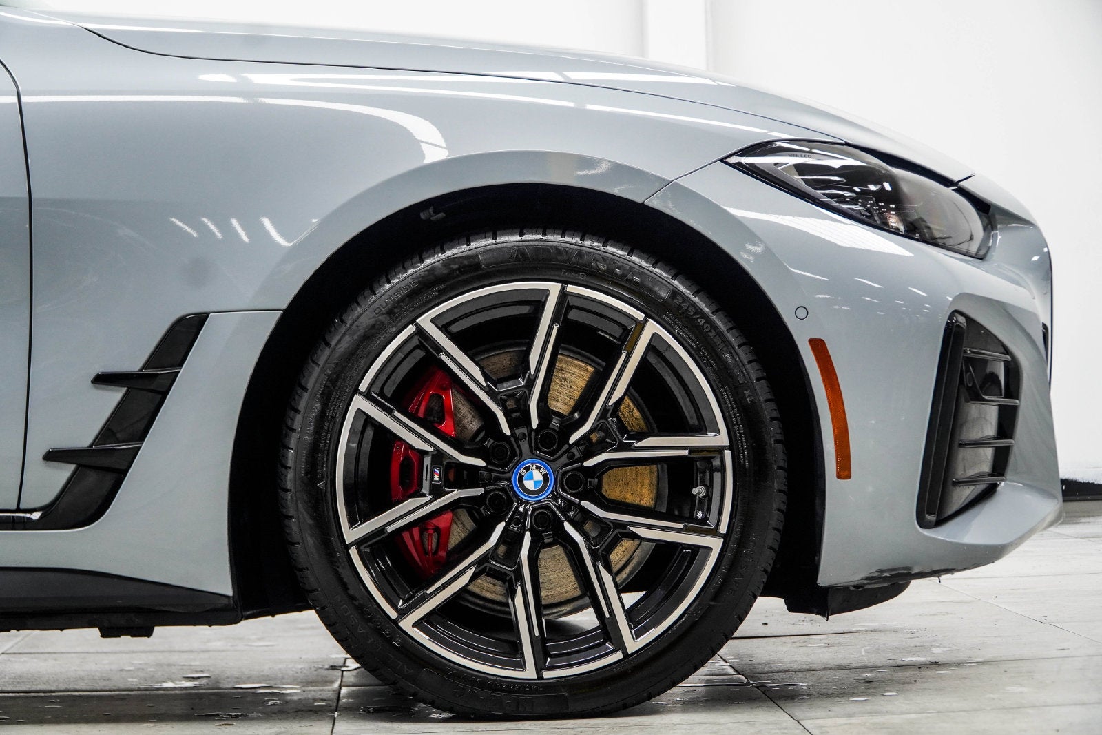 2023 BMW i4 eDrive40