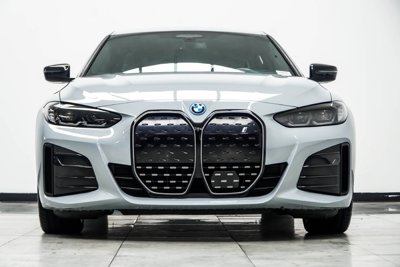 2023 BMW i4 eDrive40
