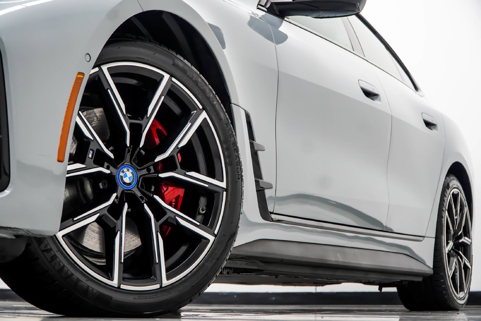 2023 BMW i4 eDrive40