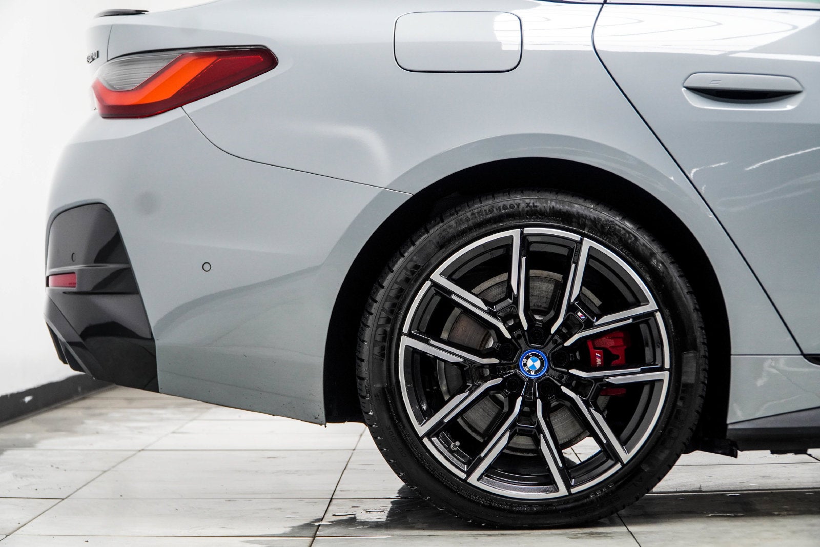 2023 BMW i4 eDrive40