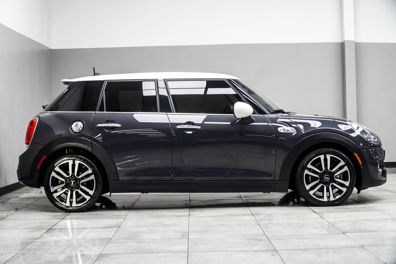 2019 MINI Cooper S Base