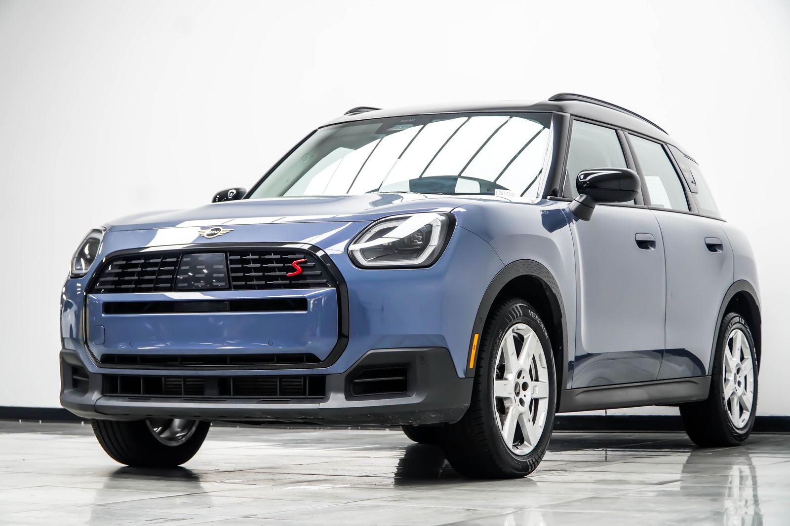 2025 MINI Cooper S Countryman Signature Plus