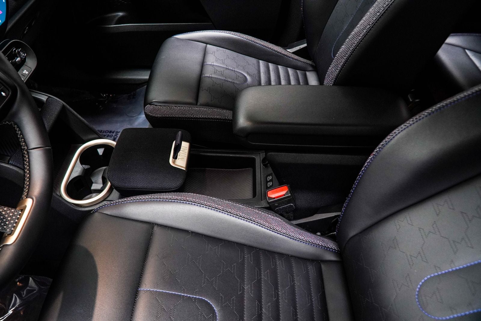 2025 MINI Cooper S Countryman Signature Plus