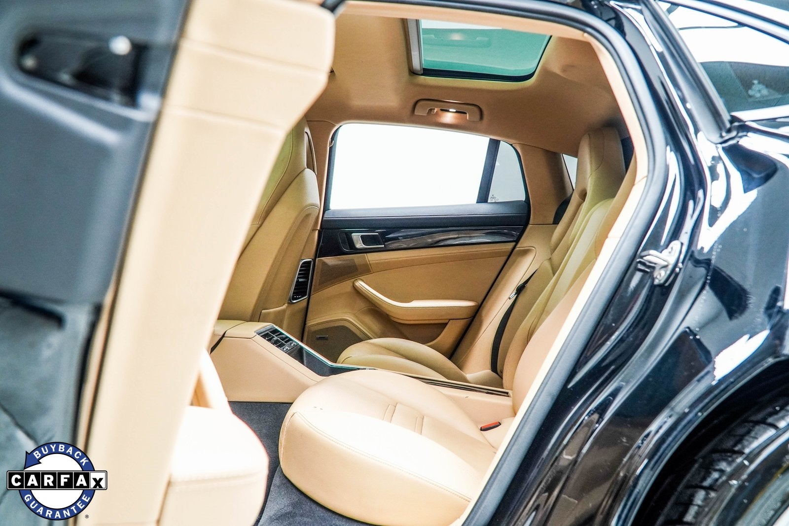 2018 Porsche Panamera Base