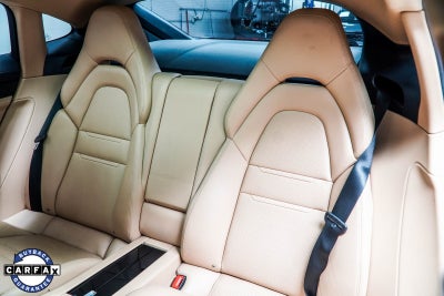 2018 Porsche Panamera Base