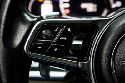 2017 Porsche Panamera Turbo