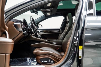 2017 Porsche Panamera Turbo