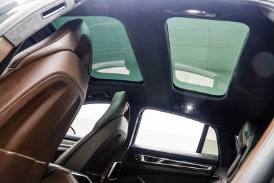 2017 Porsche Panamera Turbo