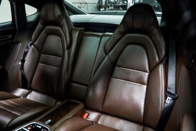 2017 Porsche Panamera Turbo