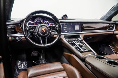 2017 Porsche Panamera Turbo