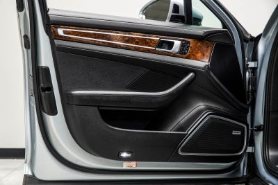 2021 Porsche Panamera 4