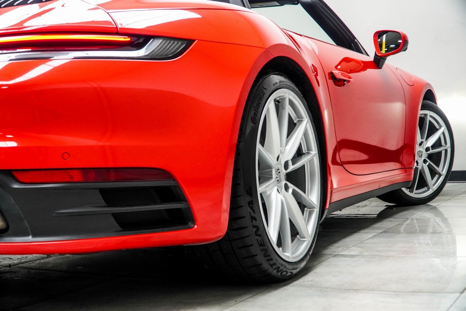 2022 Porsche 911 Carrera