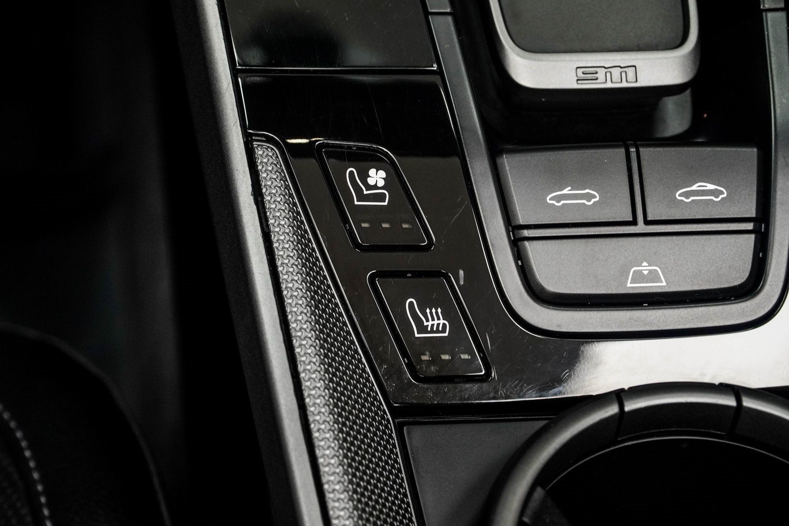 2022 Porsche 911 Carrera