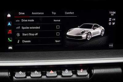 2022 Porsche 911 Carrera