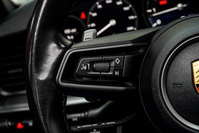 2022 Porsche 911 Carrera