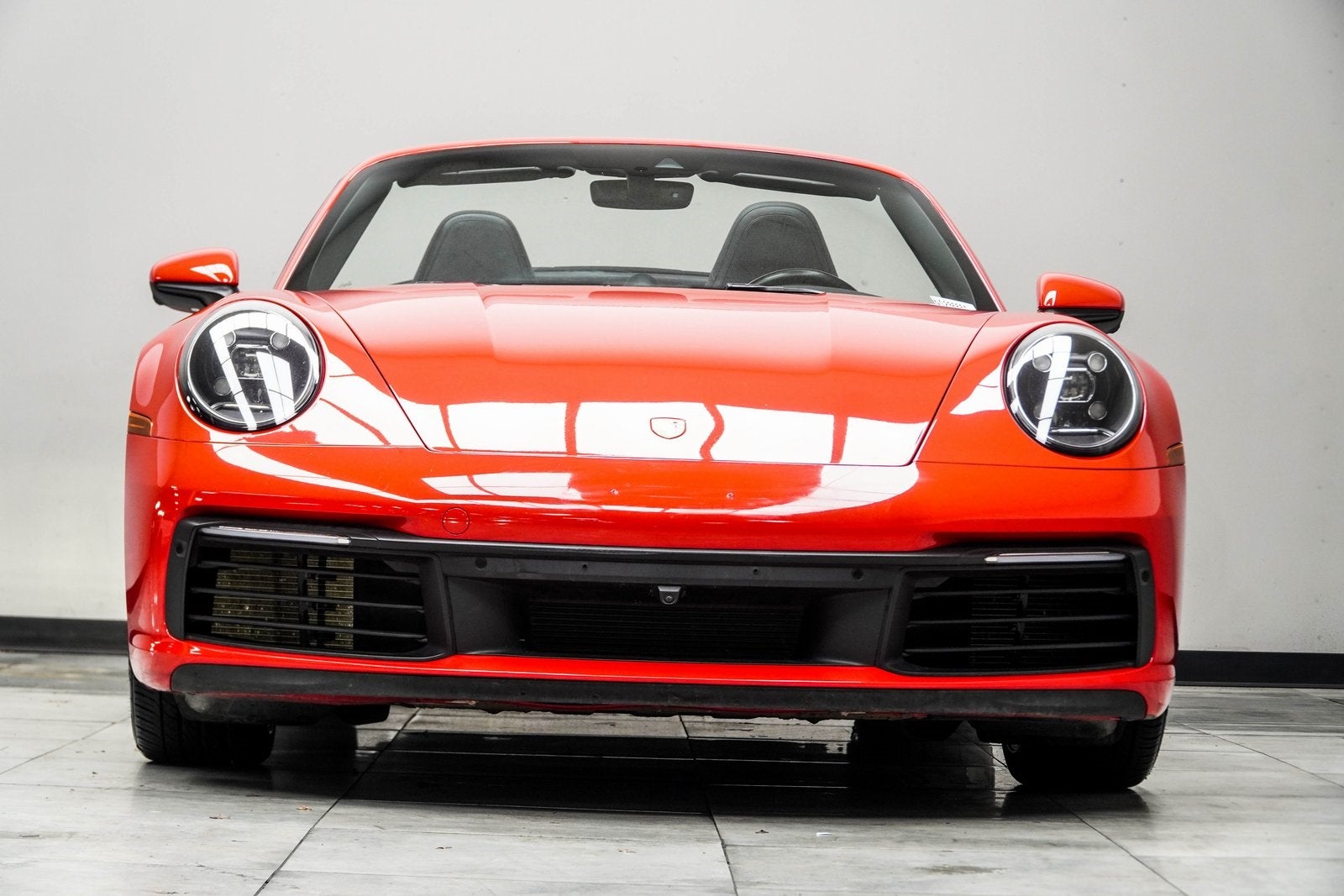2022 Porsche 911 Carrera