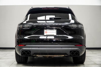 2023 Porsche Cayenne Platinum Edition