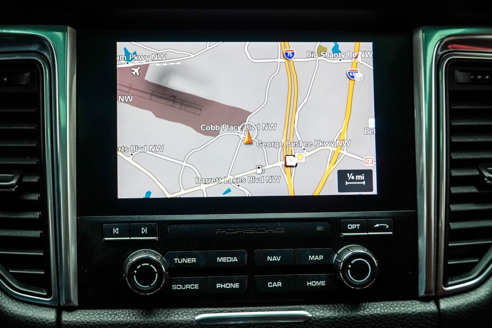 2018 Porsche Macan S