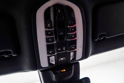 2018 Porsche Macan S