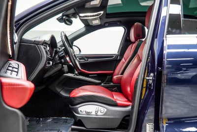 2018 Porsche Macan S