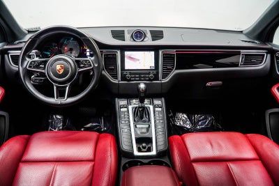 2018 Porsche Macan S