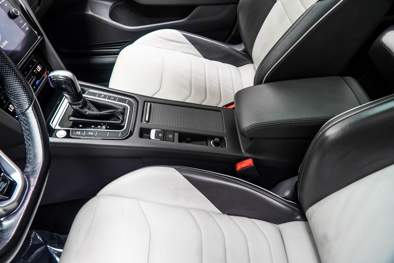 2023 Volkswagen Arteon 2.0T SEL Premium R-Line