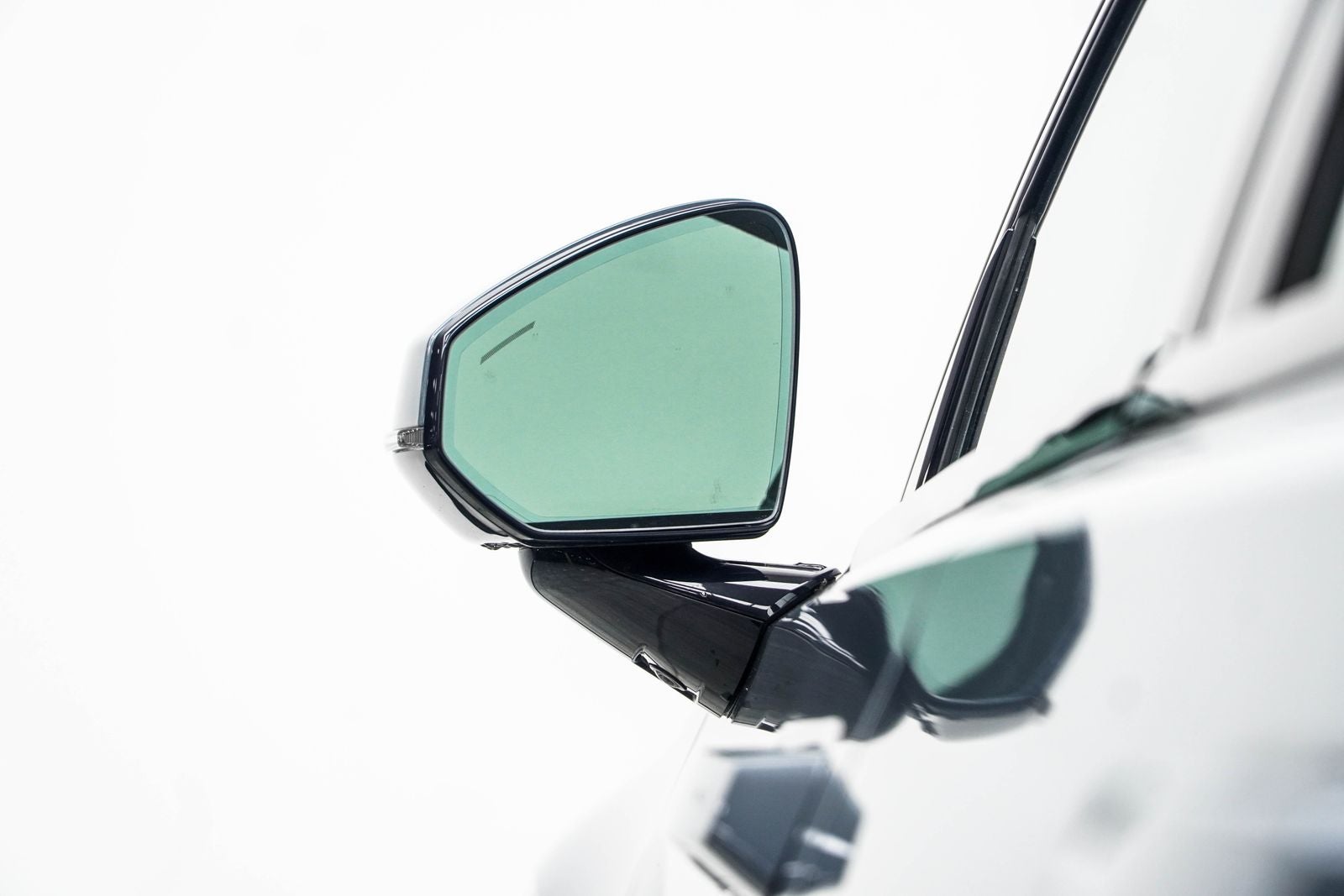 2023 Polestar 2 Long Range Dual Motor Performance Plus