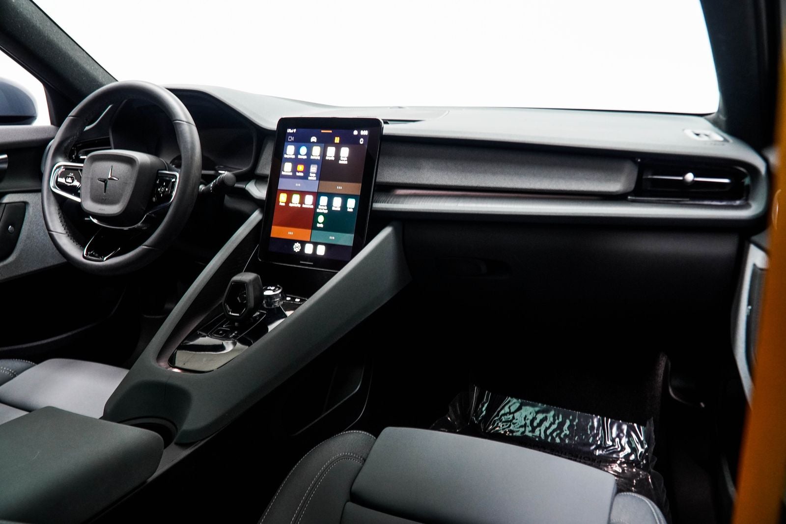 2023 Polestar 2 Long Range Dual Motor Performance Plus