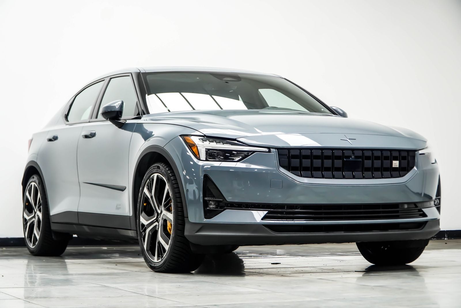 2023 Polestar 2 Long Range Dual Motor Performance Plus