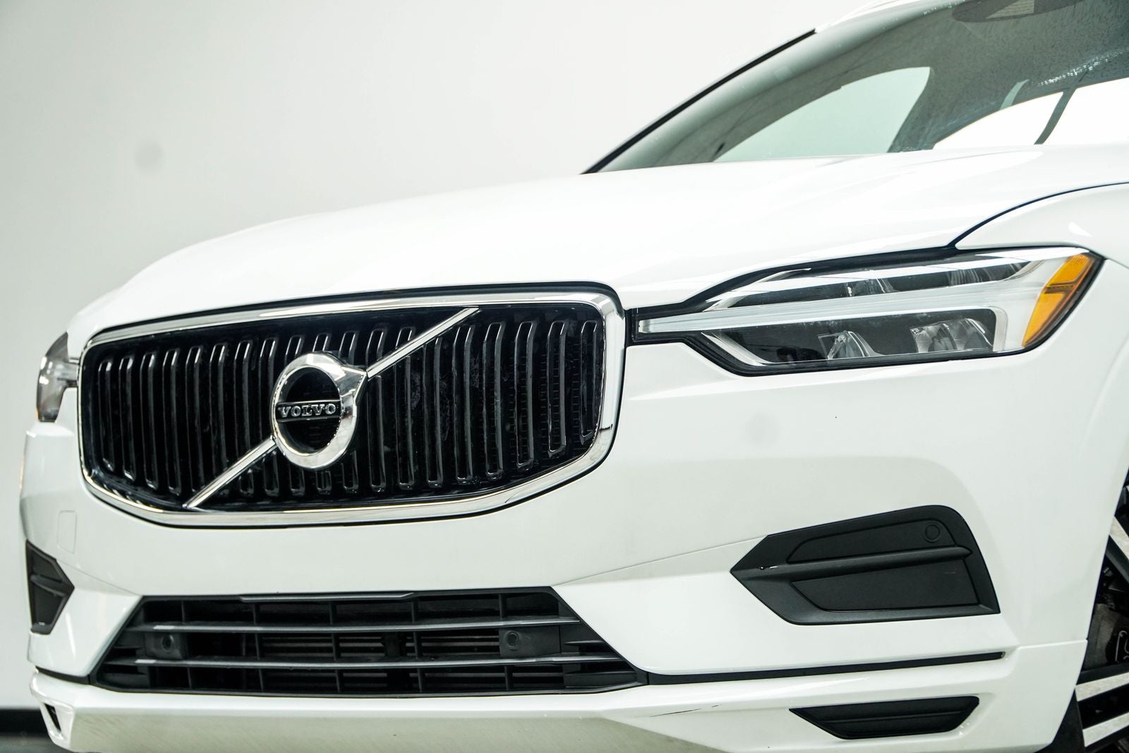 2020 Volvo XC60 T5 Momentum