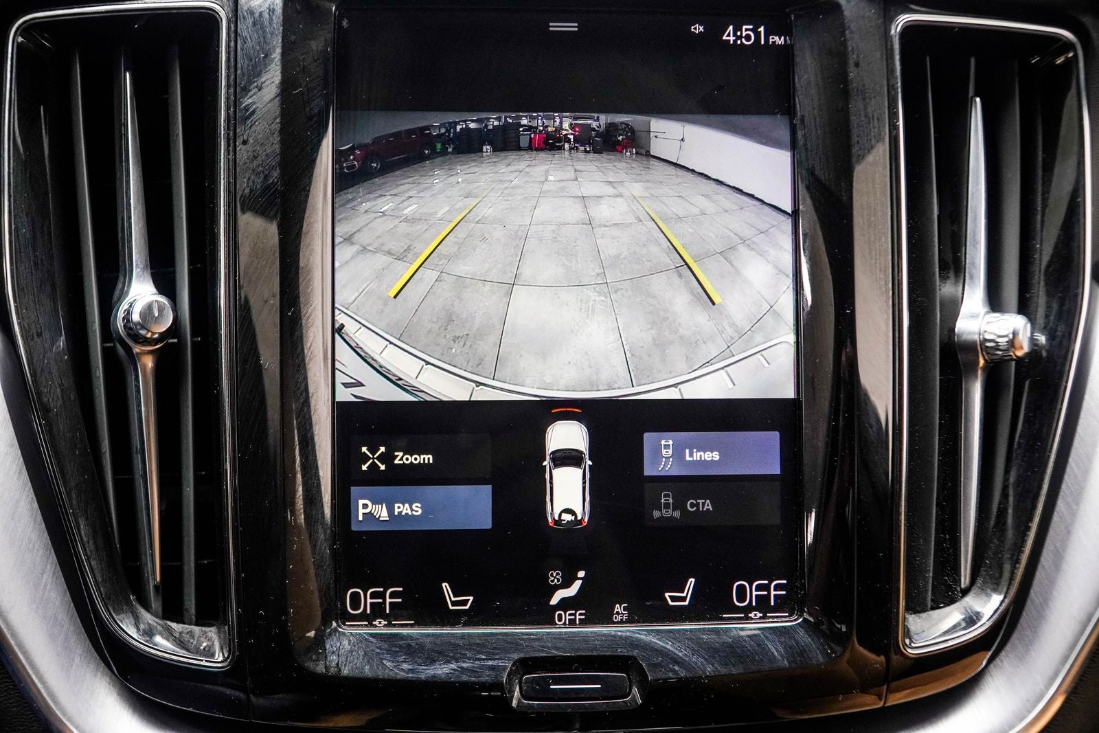 2020 Volvo XC60 T5 Momentum