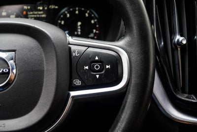 2020 Volvo XC60 T5 Momentum