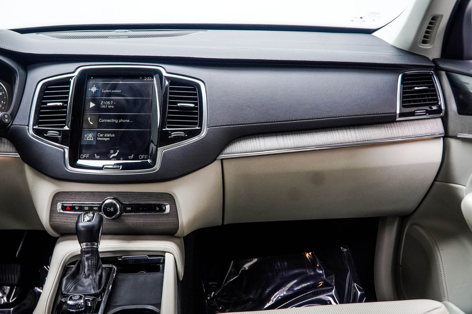 2021 Volvo XC90 T6 Inscription
