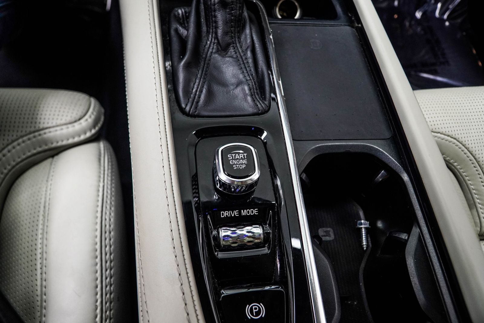 2021 Volvo XC90 T6 Inscription