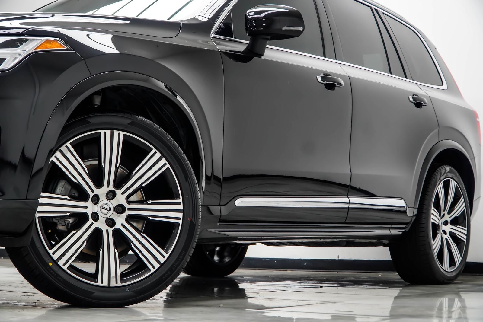 2021 Volvo XC90 T6 Inscription