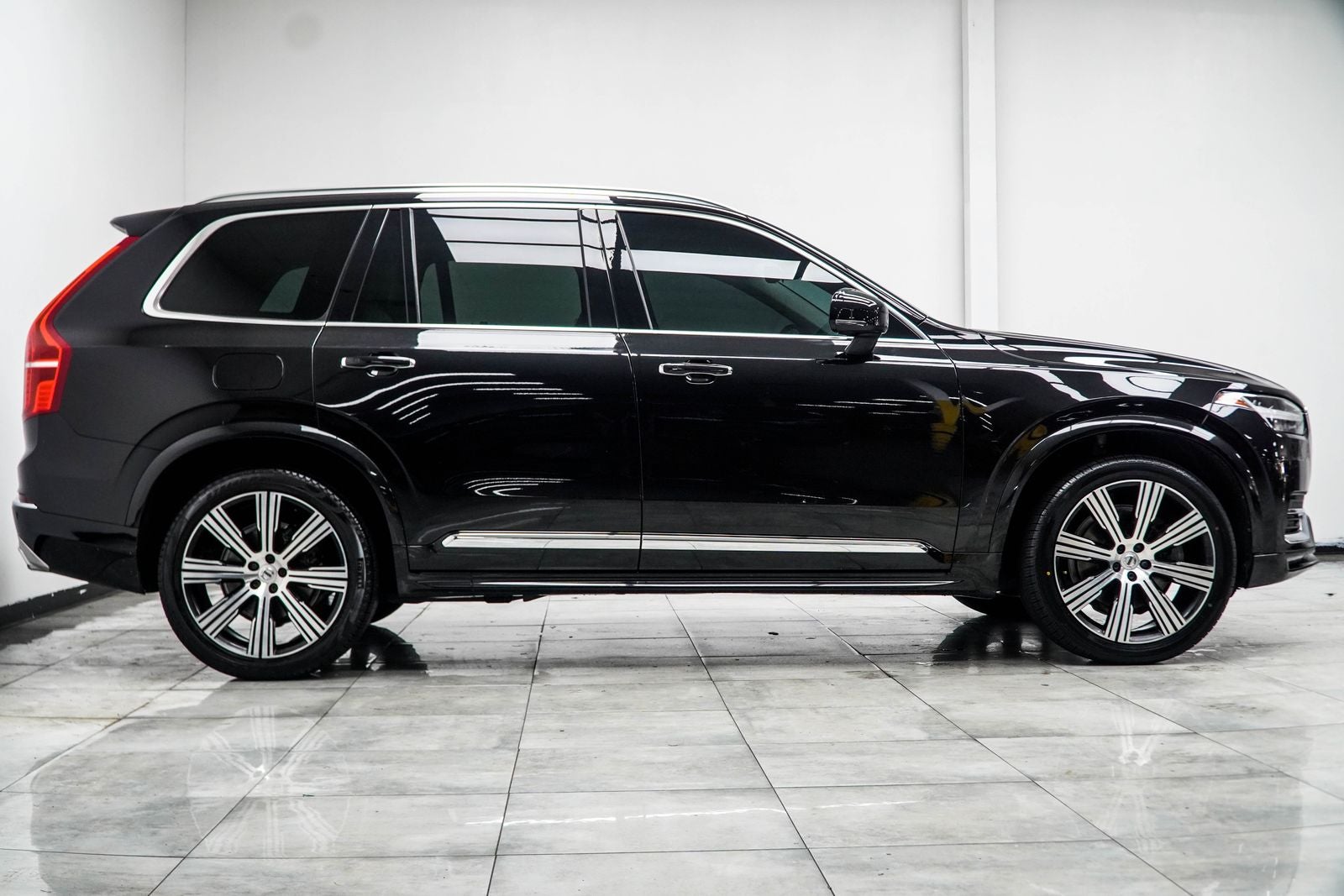 2021 Volvo XC90 T6 Inscription