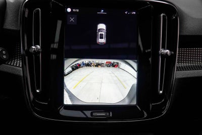 2022 Volvo XC40 Recharge Pure Electric P8 Ultimate