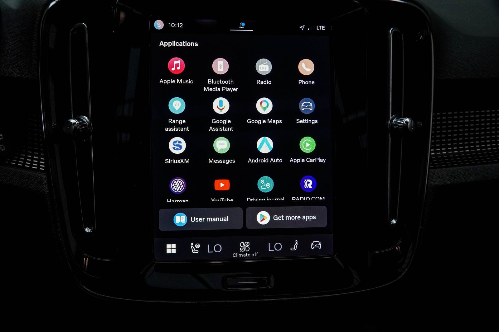 2022 Volvo XC40 Recharge Pure Electric P8 Ultimate