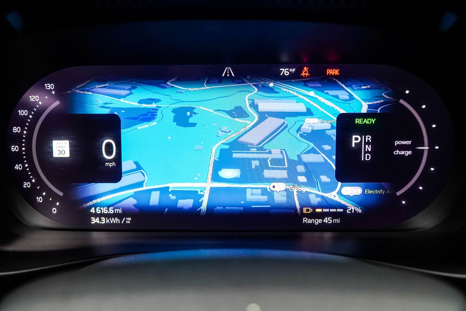 2022 Volvo XC40 Recharge Pure Electric P8 Ultimate