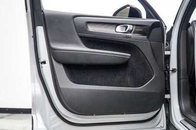 2022 Volvo XC40 Recharge Pure Electric P8 Ultimate