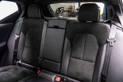 2022 Volvo XC40 Recharge Pure Electric P8 Ultimate