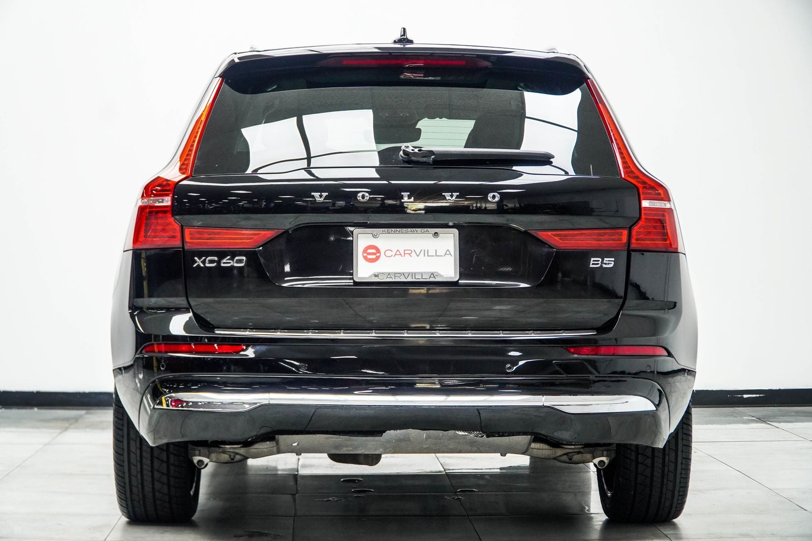 2023 Volvo XC60 B5 Plus Bright Theme
